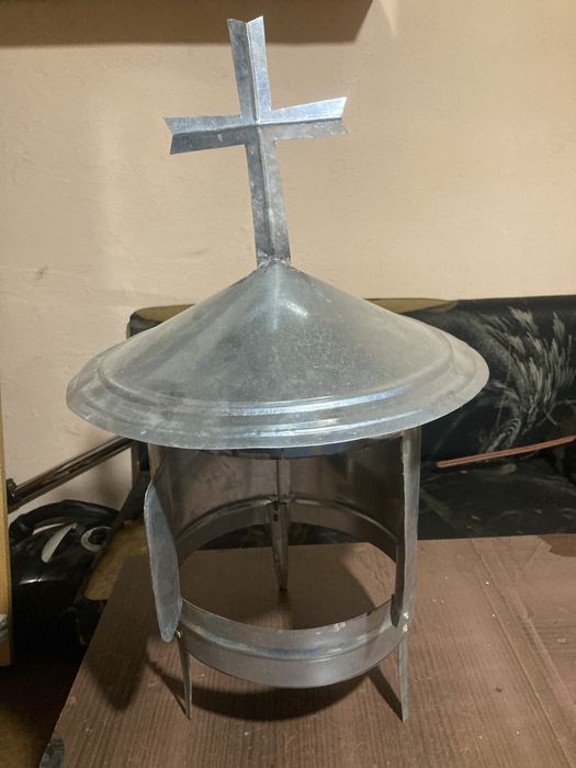 Фенер за свещи за гроб