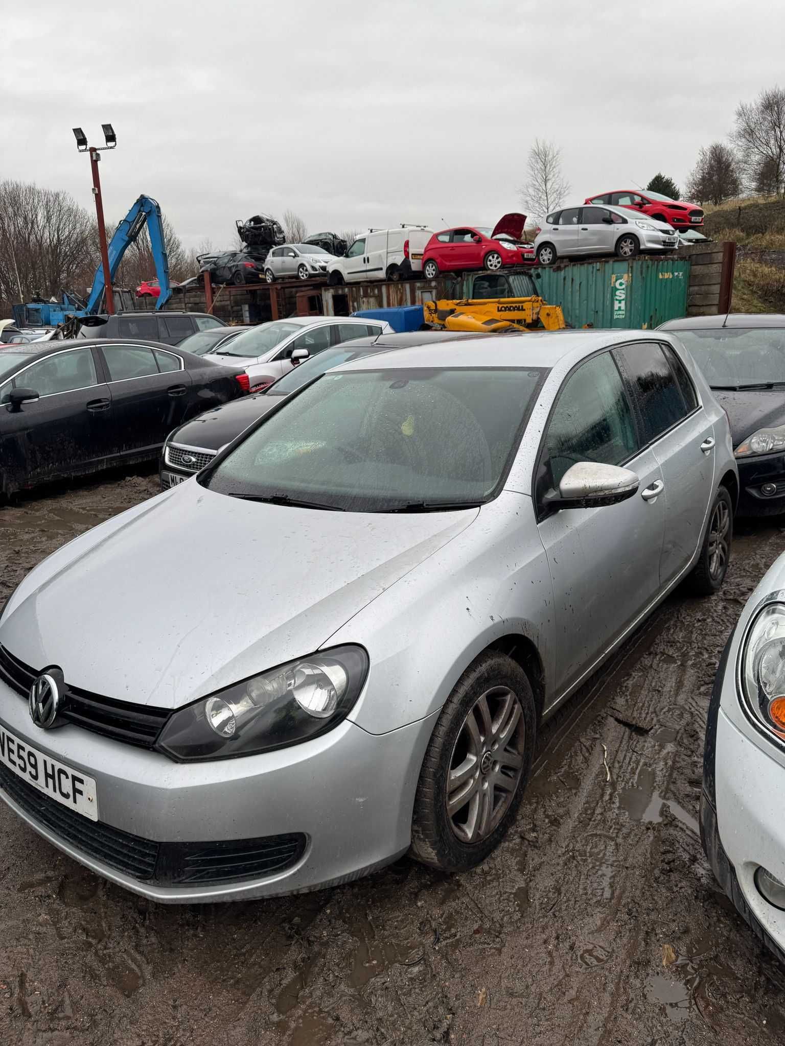 Dezmembrez Volkswagen Golf 6 1.6 TDi an 2010 cod motor CAYC