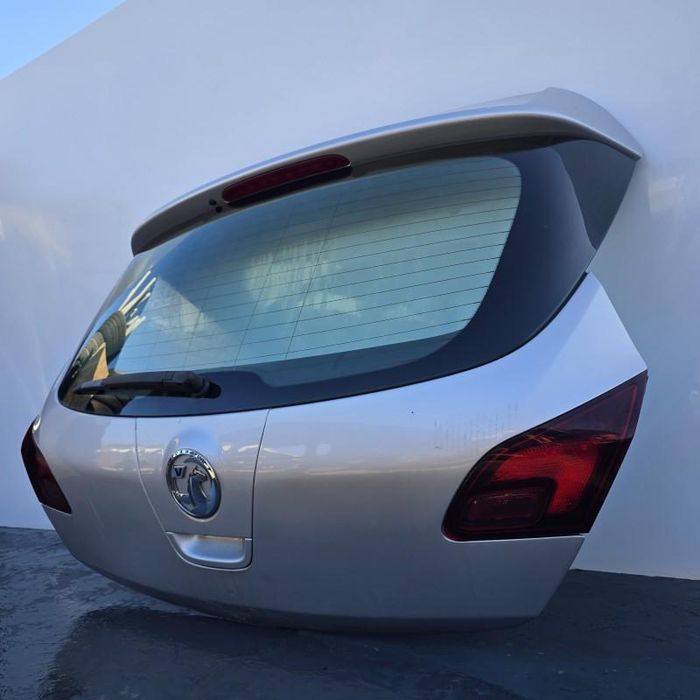 Haion complet Z167 cu luneta Opel Astra J