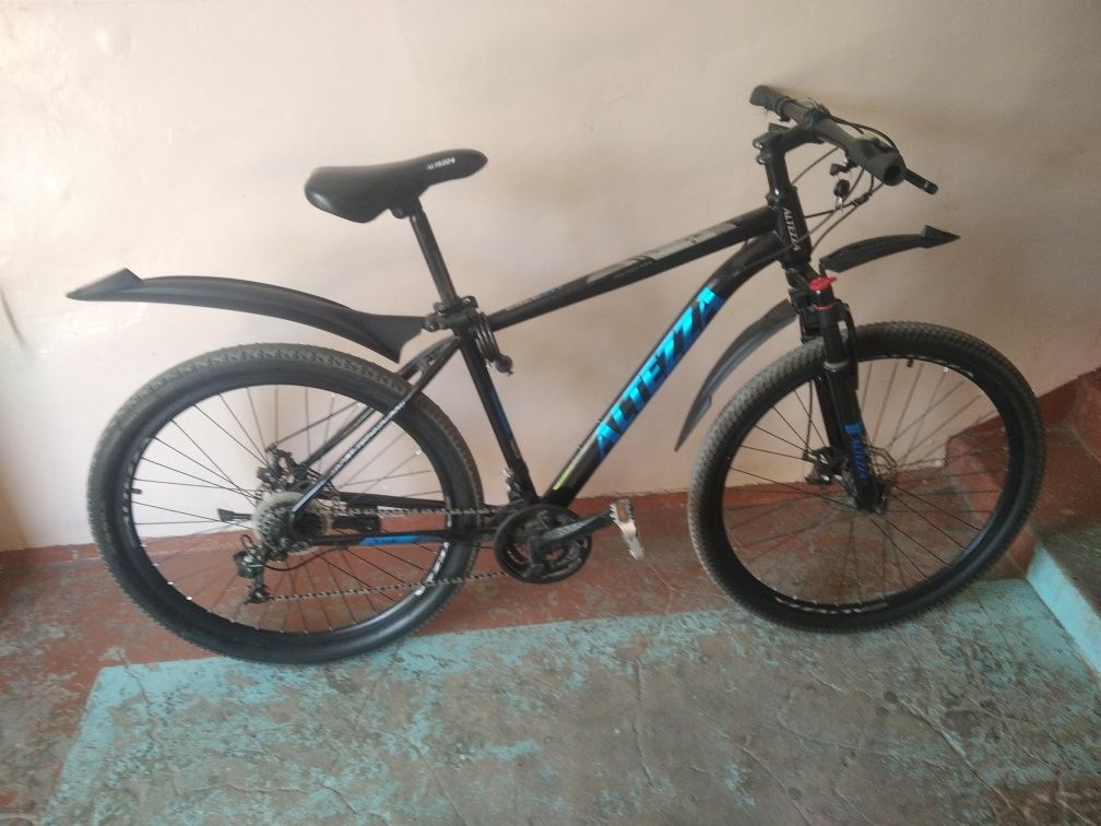 Velosiped modeli altezza 3 oy uchilgan yili 2024