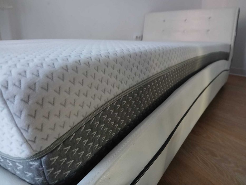 Vand pat tapitat piele ecologica