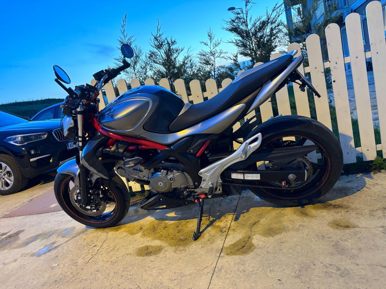 Suzuki 650ABS 2011