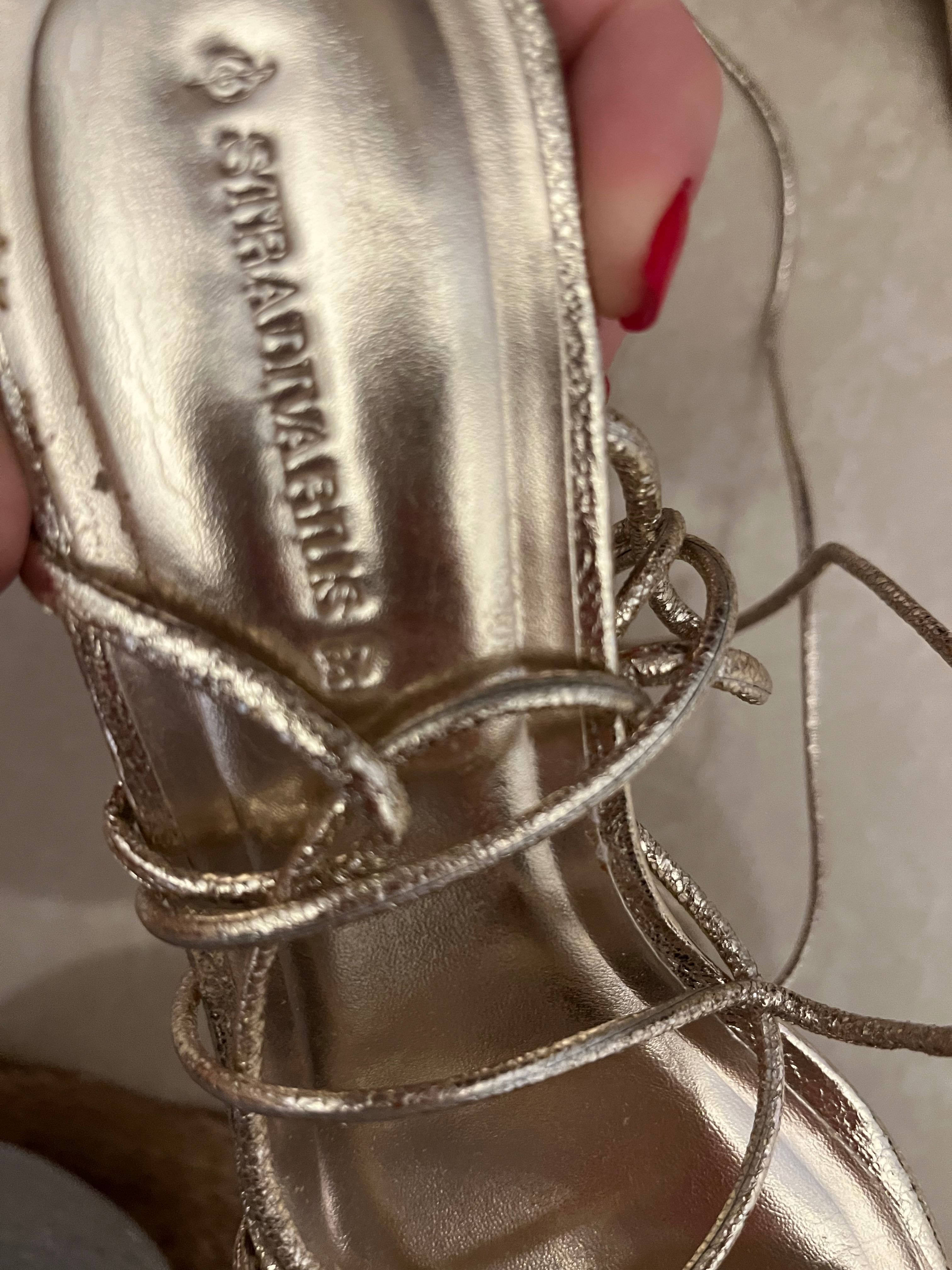 Sandale aurii, masura 37, Stradivarius