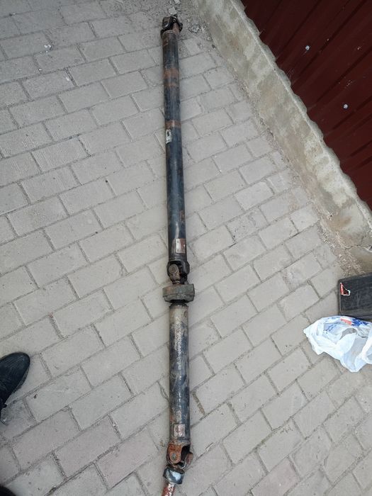 Продается кардан на газель.