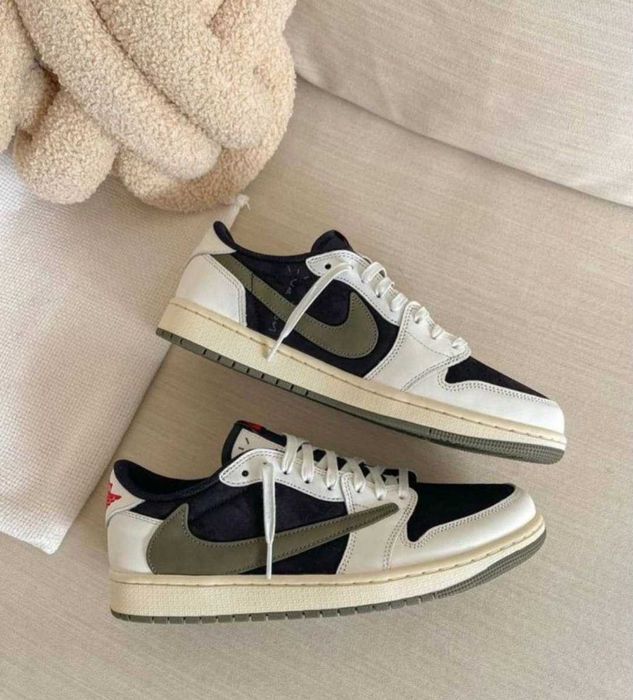Кроссовки nike air jordan 1 low travis scott