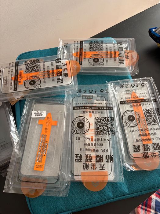 5 Iphone17 pro max screen protector