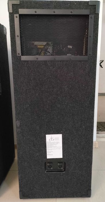 Тонколони ALS (Acoustic Labyrinth Systems) за заведение