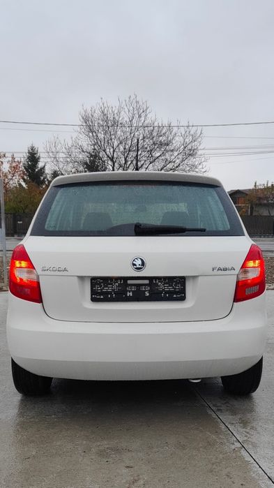 Skoda Fabia 1.4 benzina Ambition 2015 Garanție