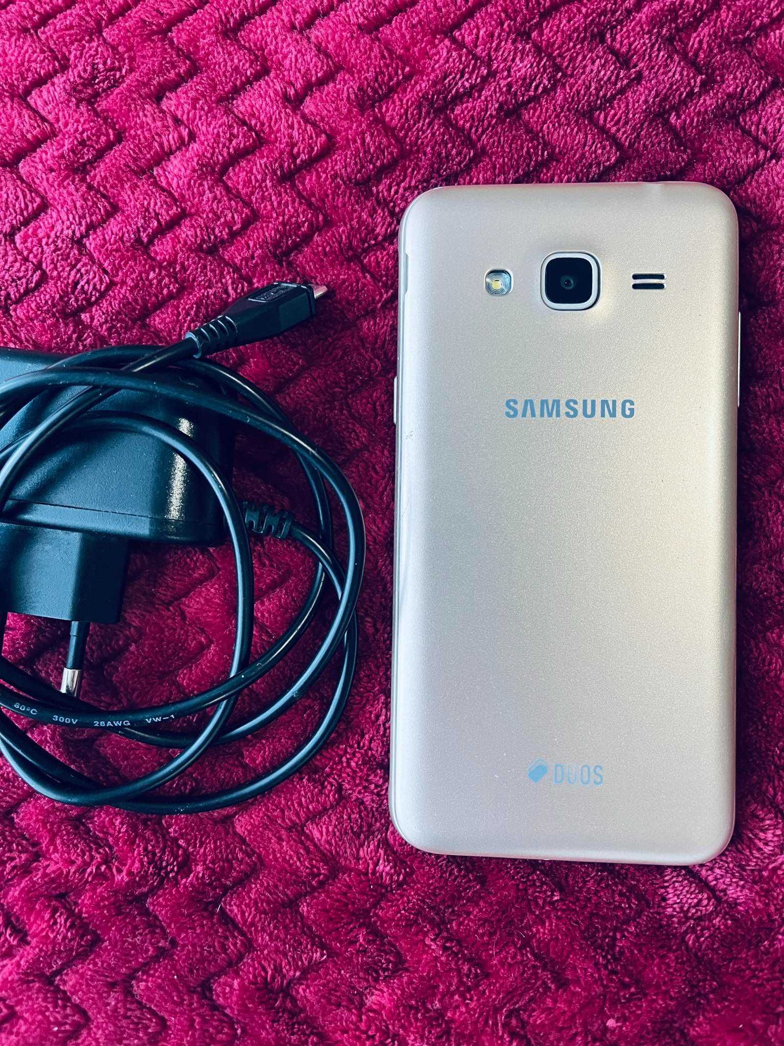 Samsung Galaxy J3 Dual Sim Auriu