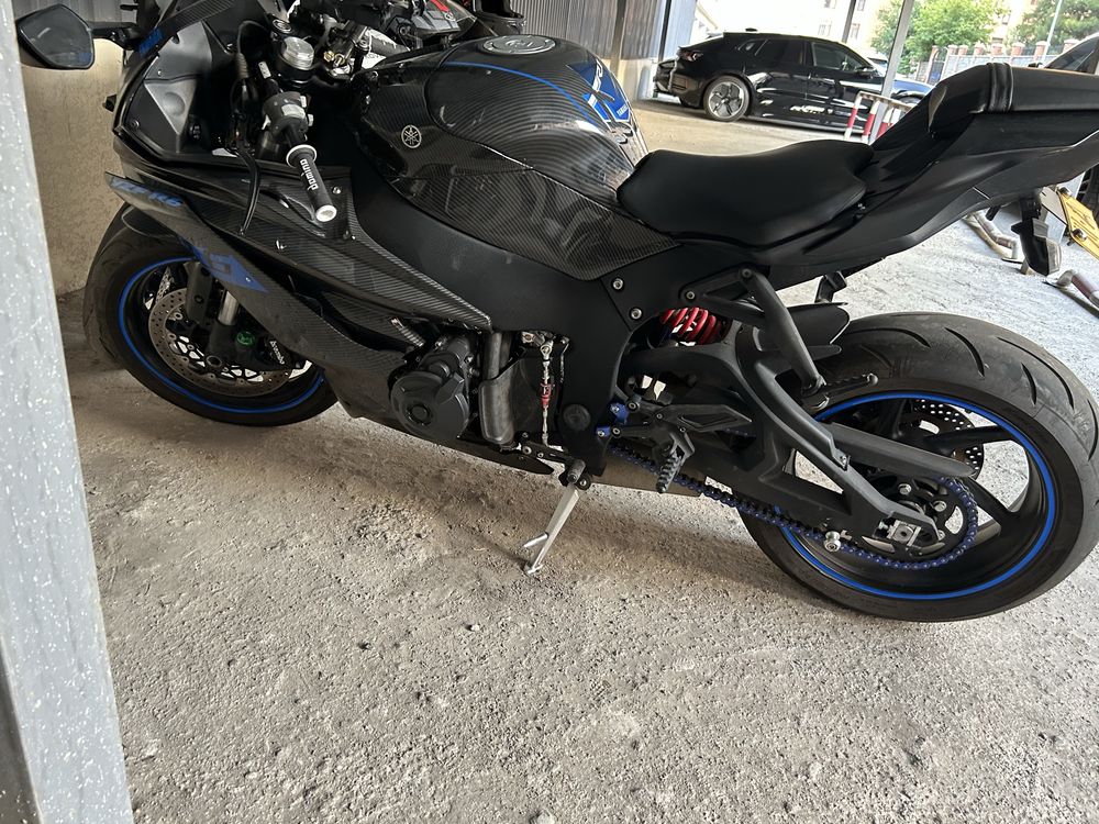 Мотоцикл Yamaha r6