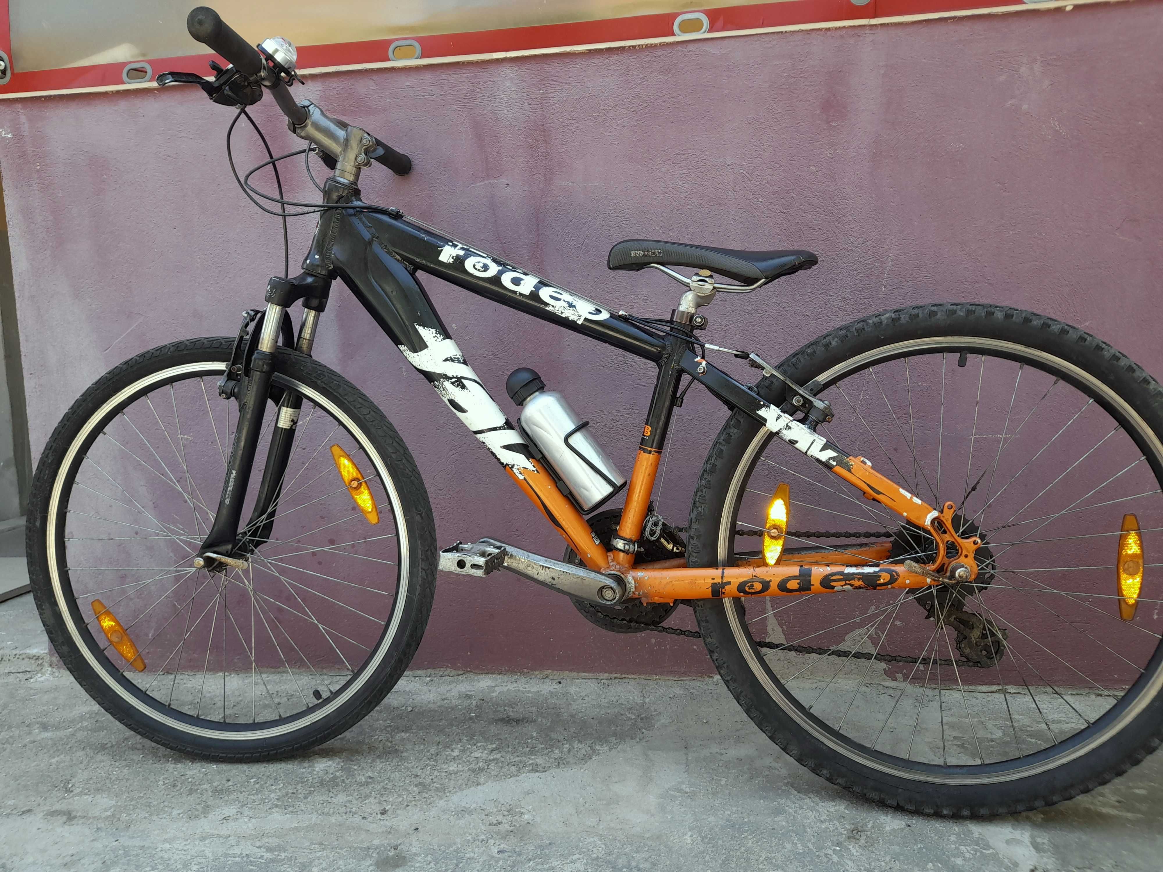 Bicicleta MTB Aluminiu Rodeo roti pe 26inch, suspensie fata