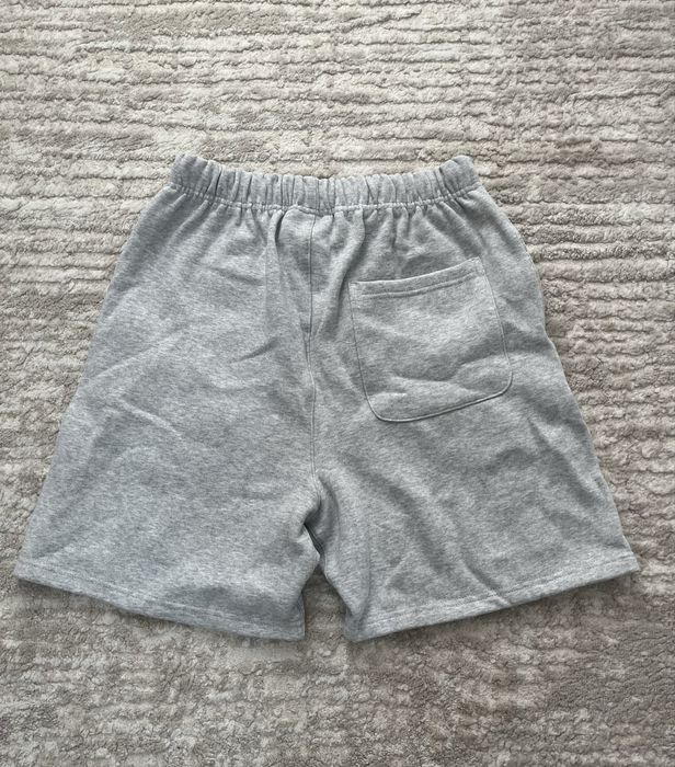 Pantaloni scurți Essentials