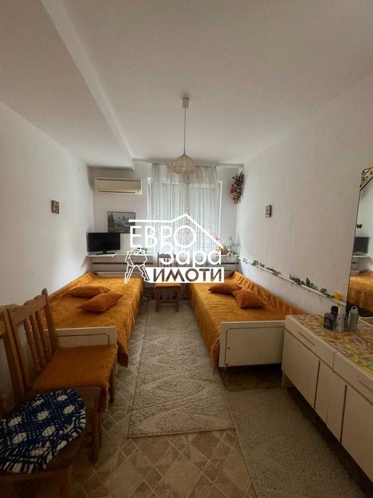 Продава се Тристаен апартамент в Стара Загора, Център - 81 кв.м за 963 €/кв.м - Снимка #4