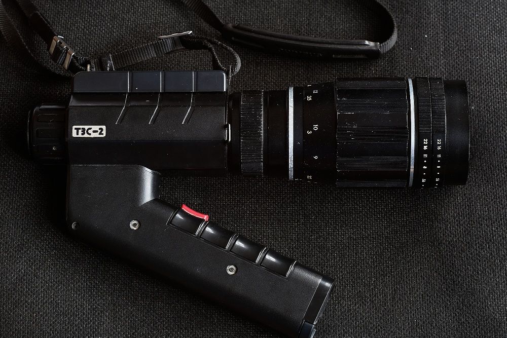 Night vision sovietic de tip light intensifier T3C-2, geanta vintage