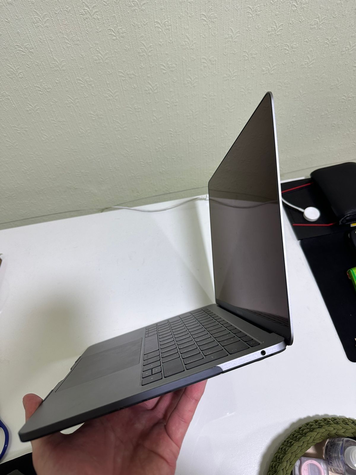 Продам   Macbook