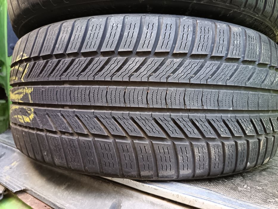 Anvelope MS iarna 245 40 19 continental 2022 6 4mm