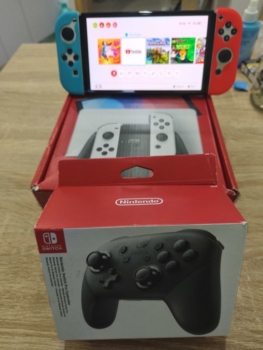 Nintendo Switch OLED