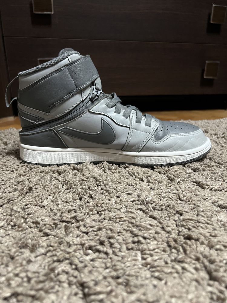 Jordan 1 High Flyease  44.5