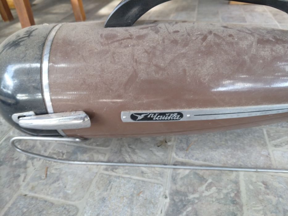 Продавам прахосмукачка ЧАЙКА Ракета един незабравим СОЦ спомен