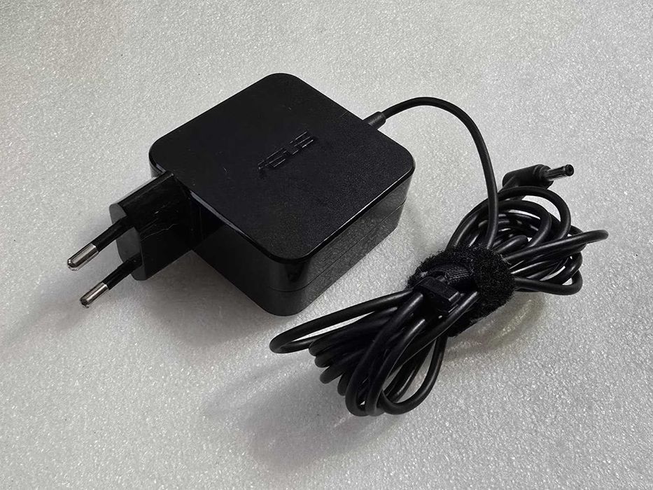 Incarcator laptop Asus 19V 2.37A 45W ADP-45BW C mufa 4.0x1.35 mm