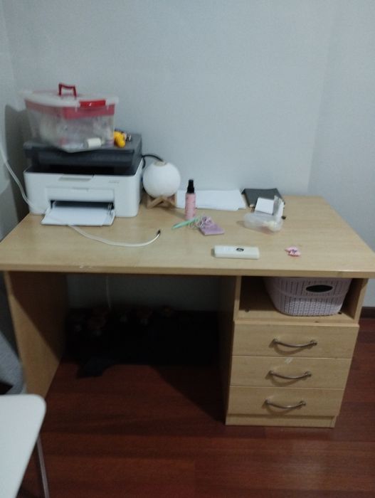 Продам письменный стол