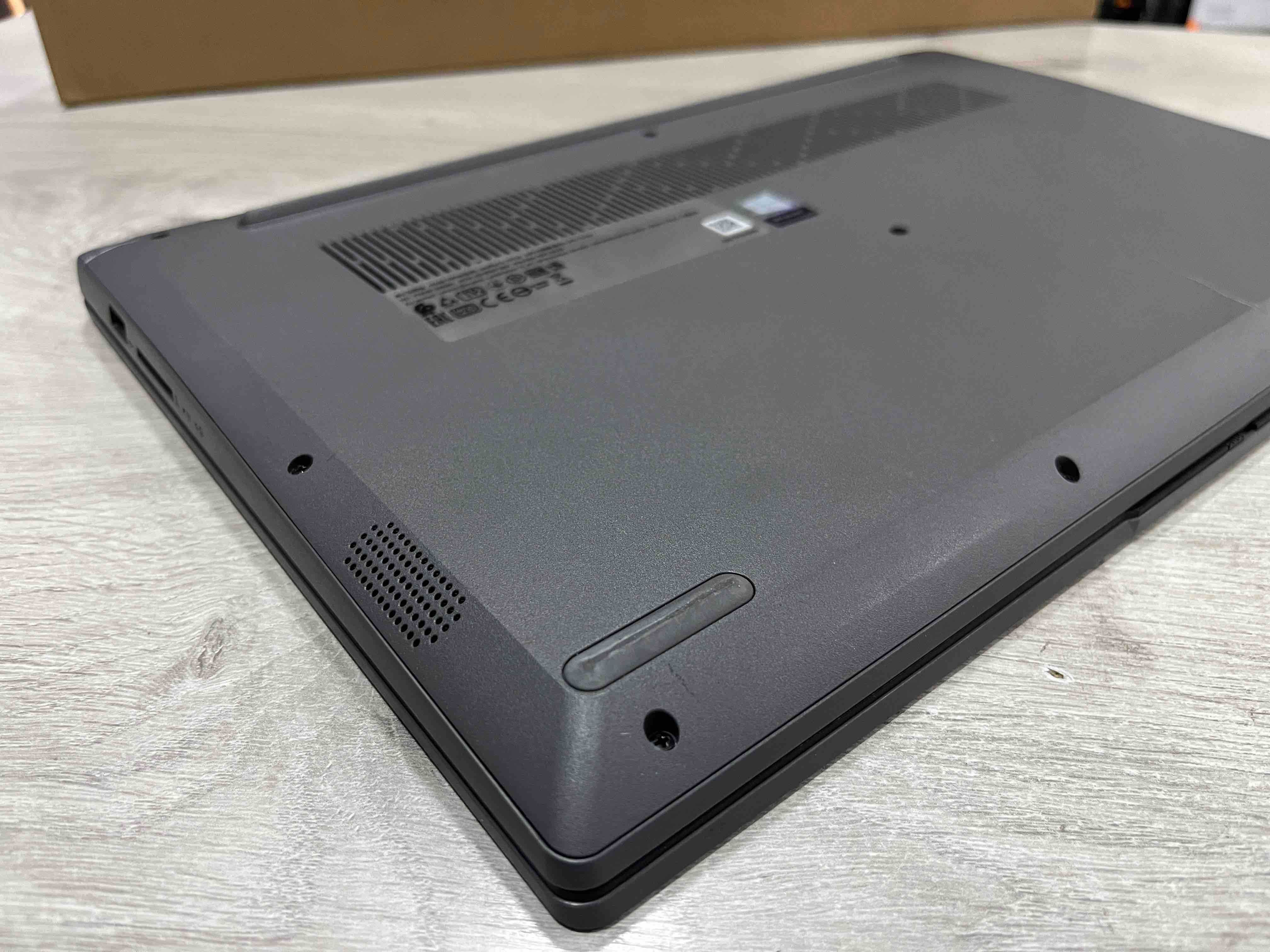Лаптоп Lenovo IdeaPad3 15ITL6