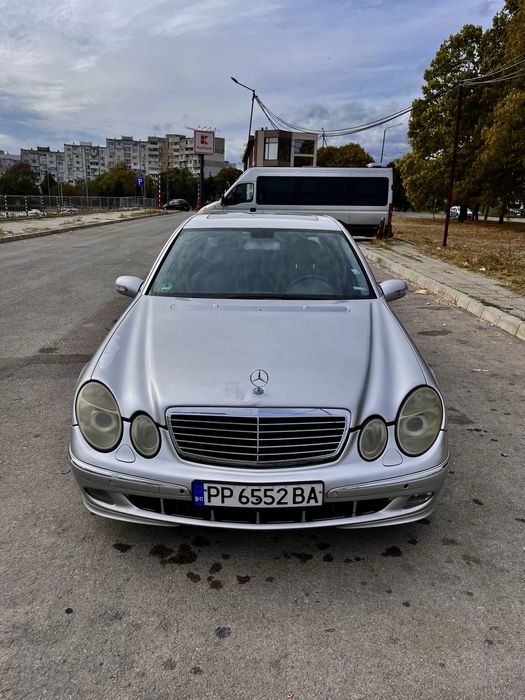 Mercedes-Benz E 270