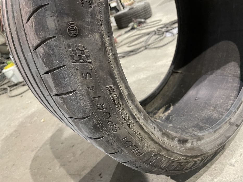 2 Бр. Гуми michelin pilot sport 4s 315/30/21