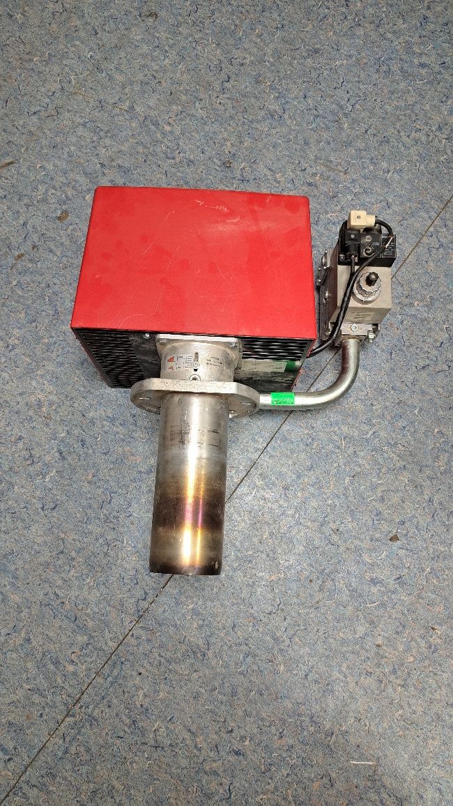 Продам газовую горелку F.B.R GAS X 3 . Пушка. На 1750 м2.