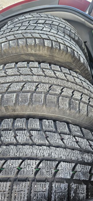 225/70/16 toyo зимни гуми с мек протектор 4 броя за SUV