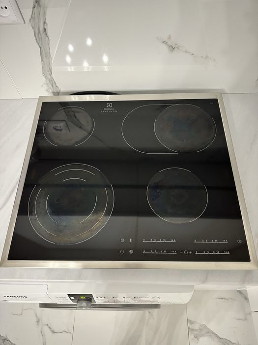 Встраиваемая варочная поверхность Electrolux
