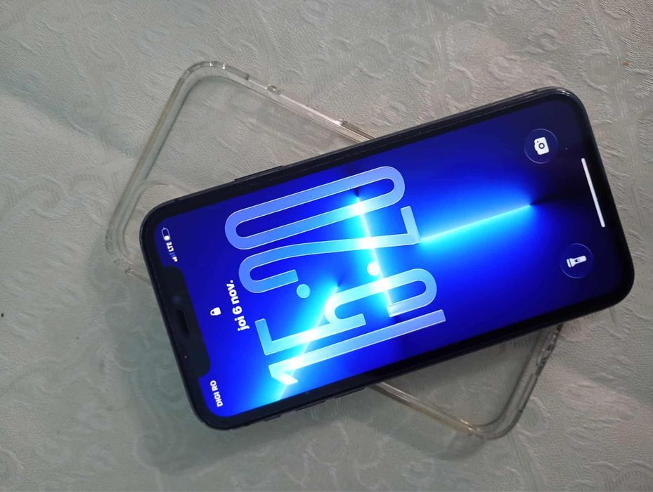 Vand iphone 11 urgent