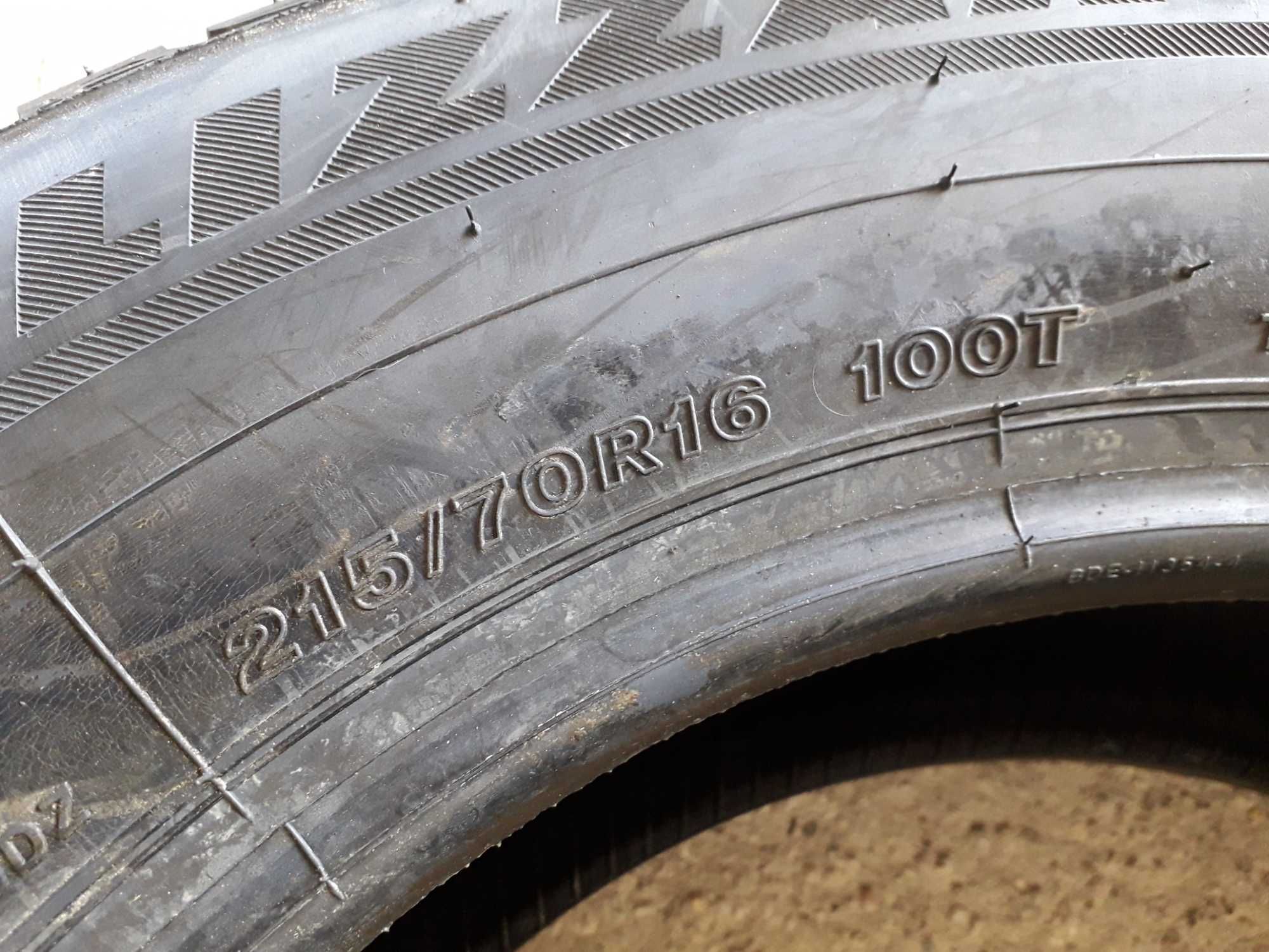 Нови зимни гуми R16 215/70 Bridgestone Blizzak LM-80 evo 100T M+S