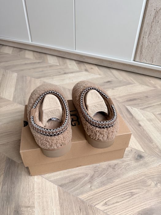 UGG Tasman Curly чехли