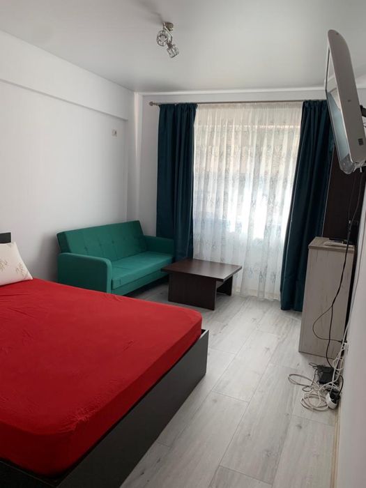 Proprietar vând garsoniera pollux residence