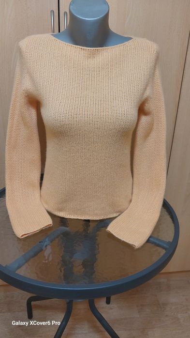 Пуловер. 100% кашмир размер S/XS