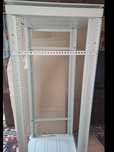 Продавам комуникационен шкаф 19" за 32U