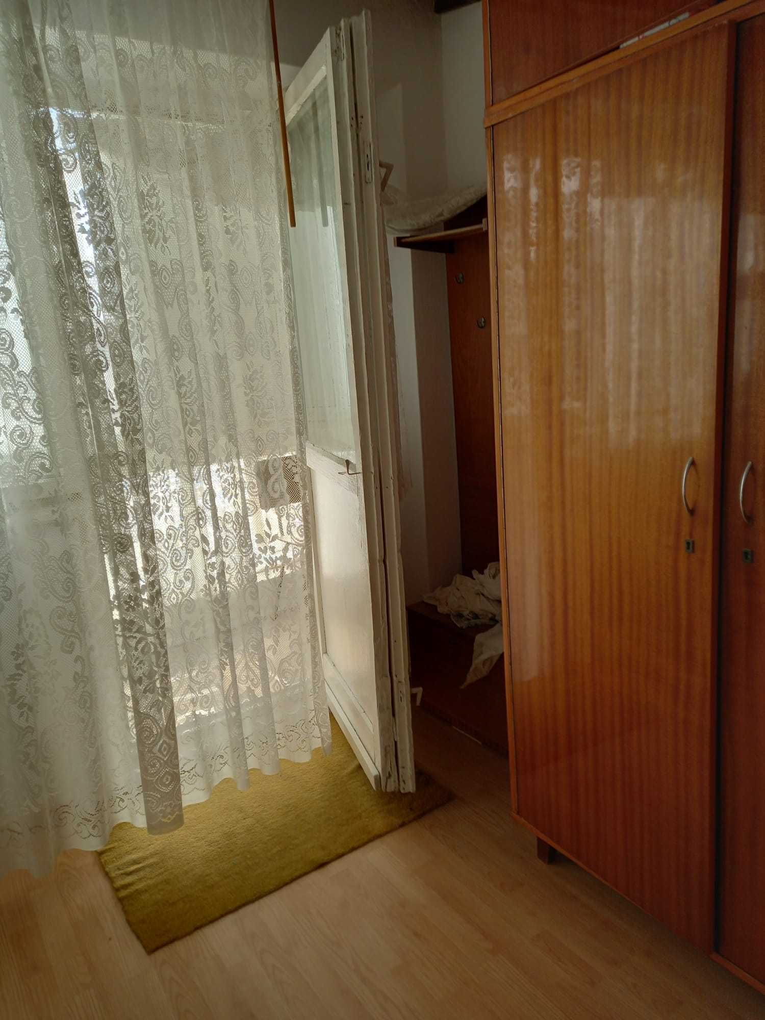 Vand apartament cu o camera cartier Obor, Microhala - Bd. Dorobantilor