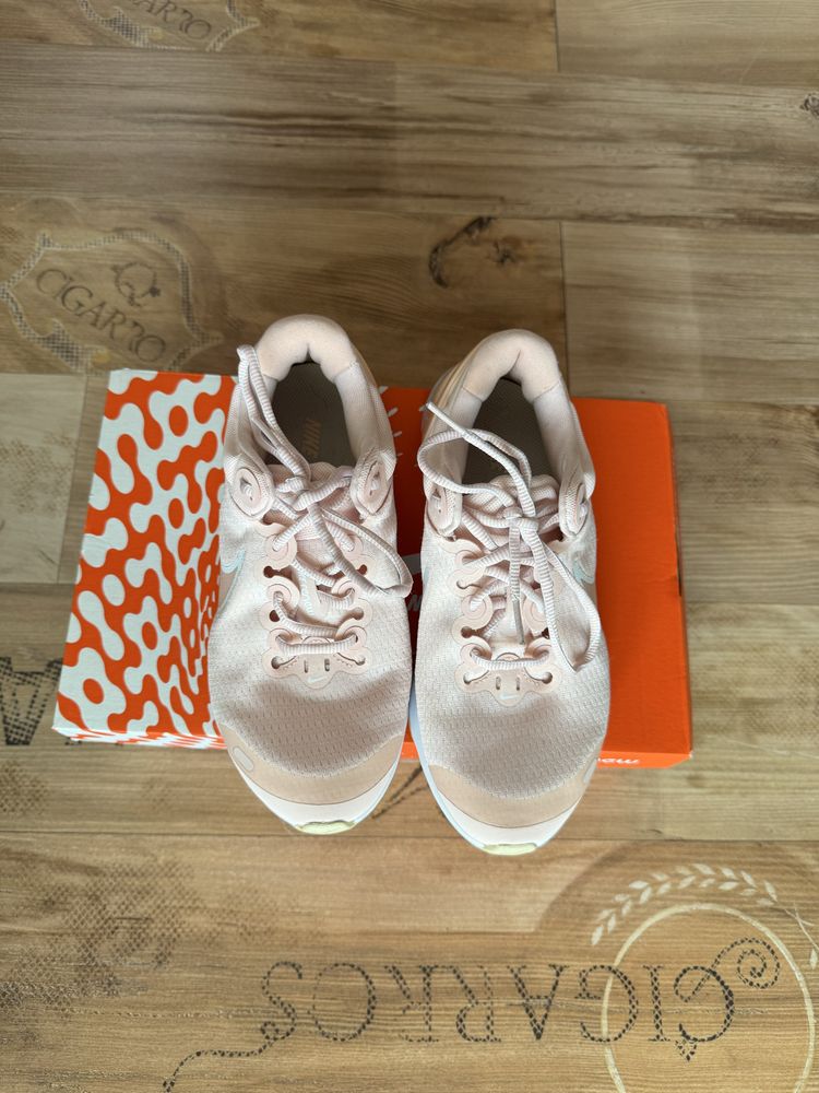 Дамски обувки Nike