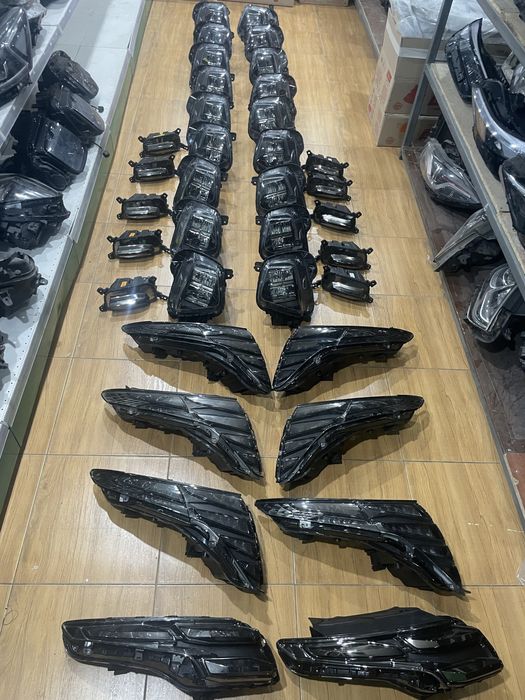 Запчасти Оригинальные фары и дхо туманка на туксон 23-25