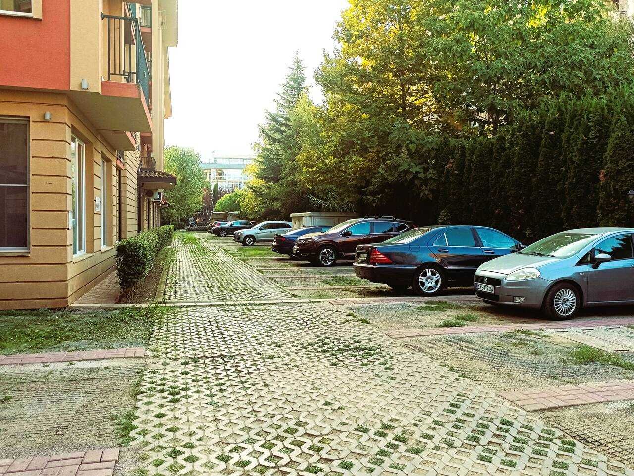 Продава се Двустаен апартамент в к.к. Слънчев бряг - 43 кв.м за 1298 €/кв.м - Снимка #12