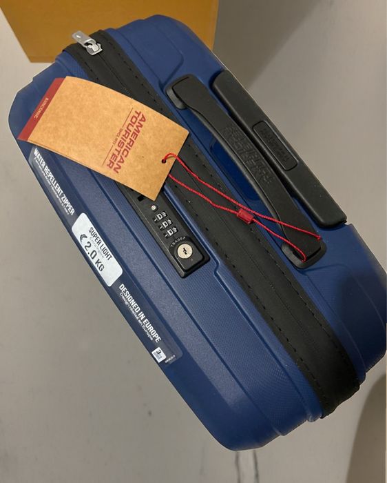 Куфар American Trourister