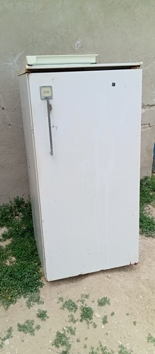 Холадилник сатлад
