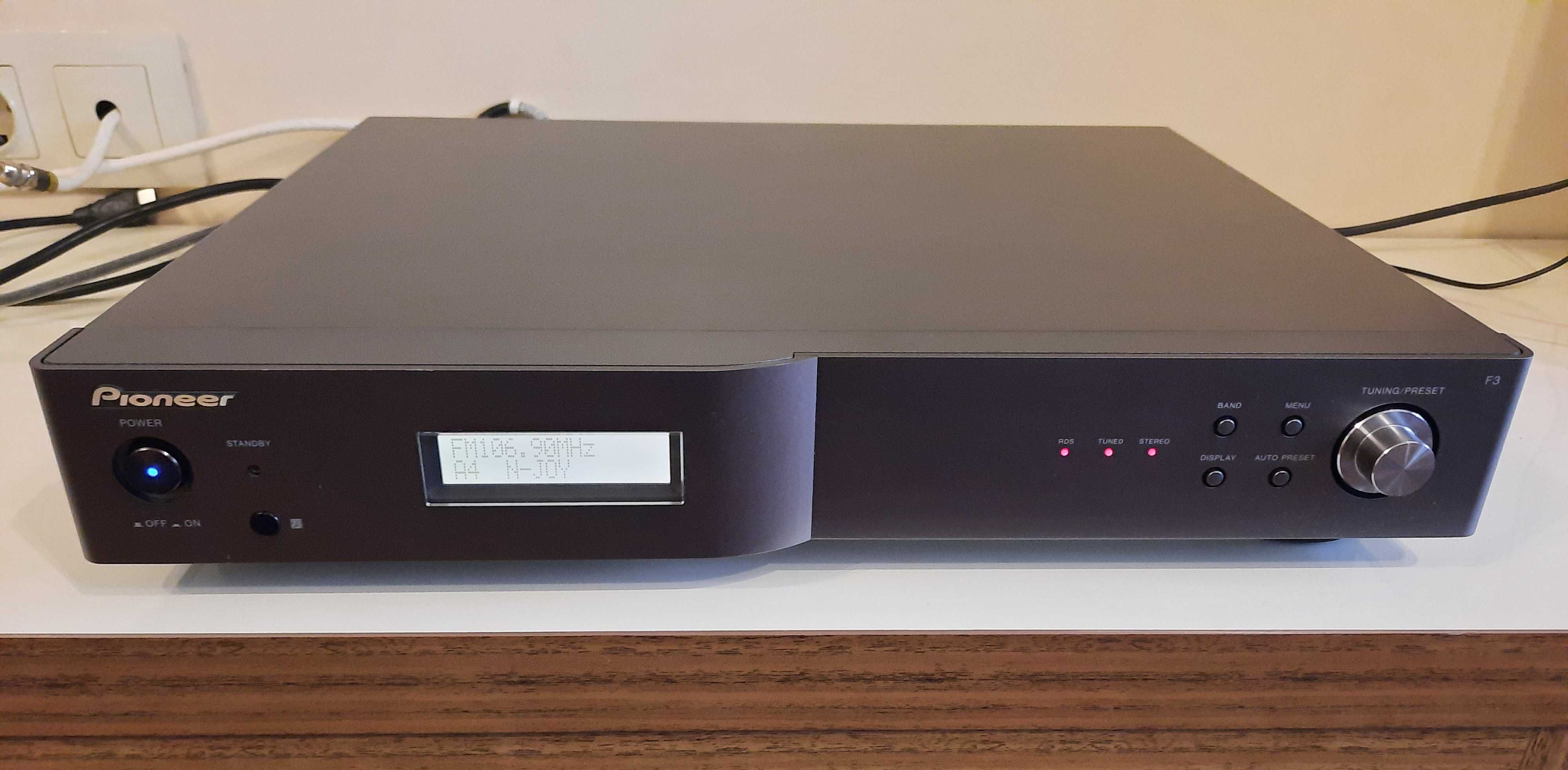 Pioneer F-F3-J-стерео тунер
