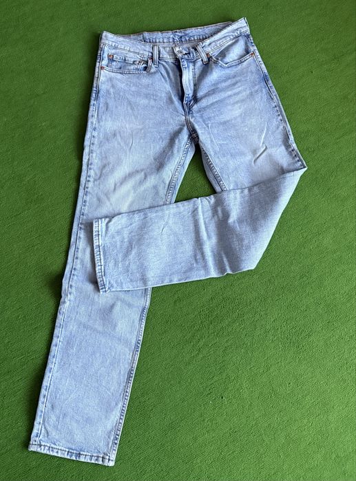 Blugi Levi’s brabati!