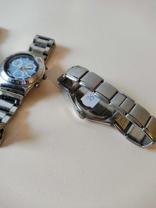 Лот от часовници Swatch Superdry