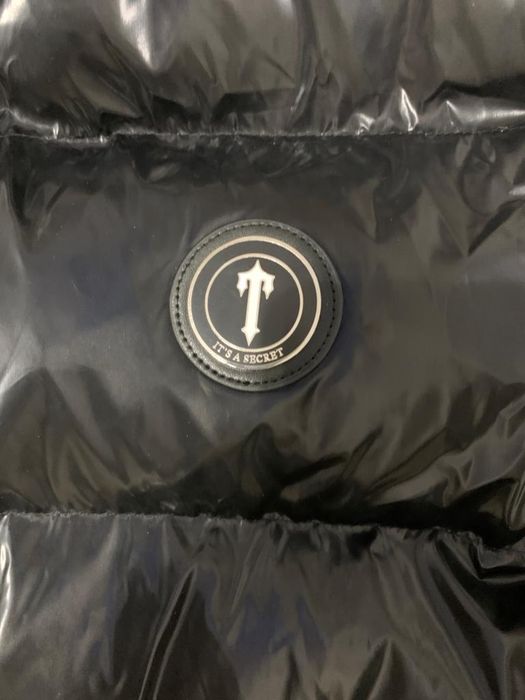 Geaca lucioasa Trapstar neagră