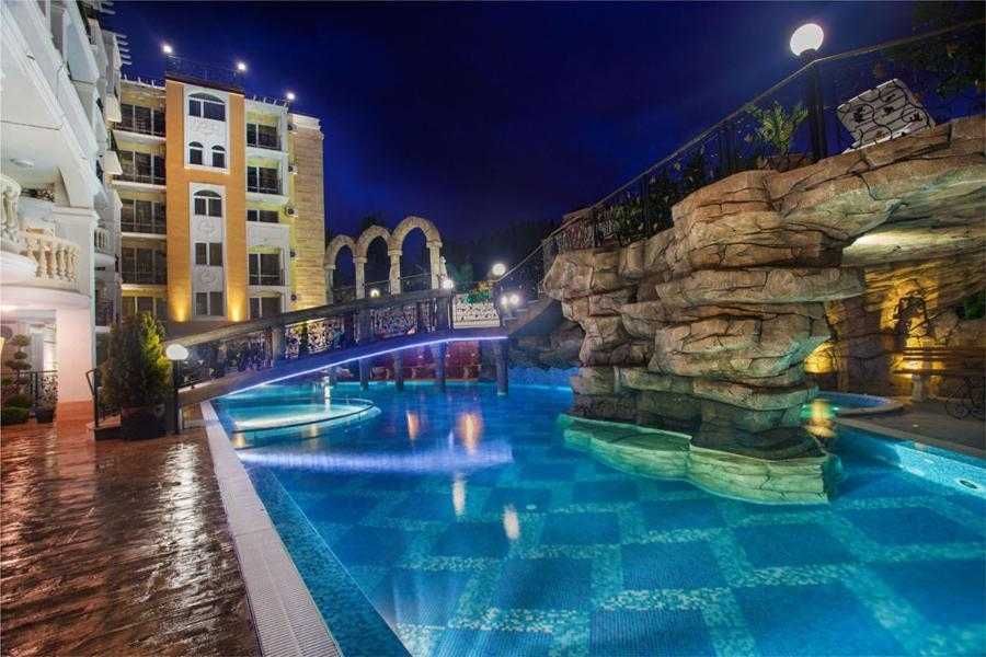 Продава се Двустаен апартамент в к.к. Слънчев бряг - 63 кв.м за 1254 €/кв.м - Снимка #12
