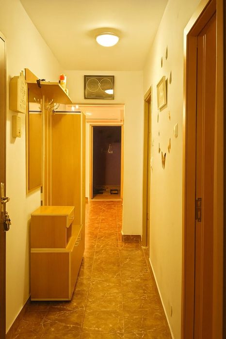 Vand apartament 3 camere, decomandat, Vlaicu Lebada