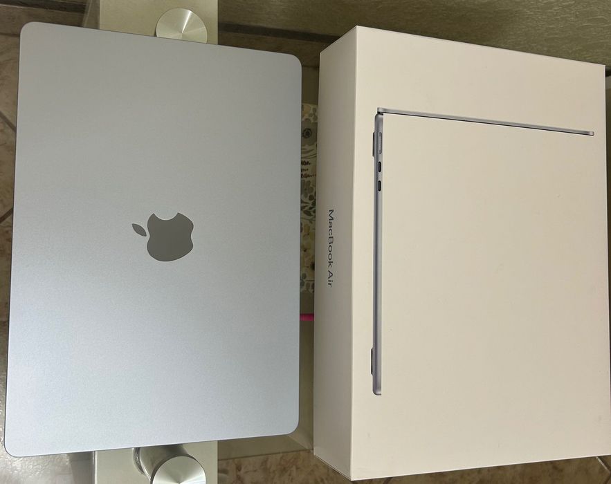 Лаптоп Apple MacBook Air 13" M4 256GB Sky (2025)